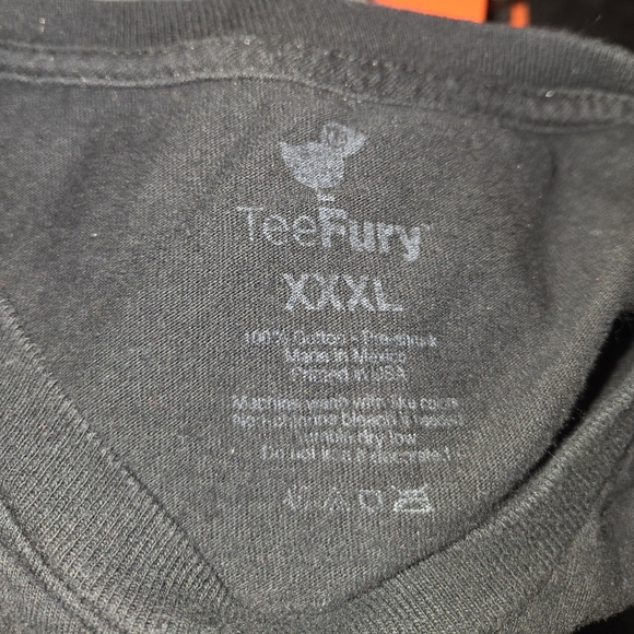 Stranger Things Netflix tee - Picture 2 of 2